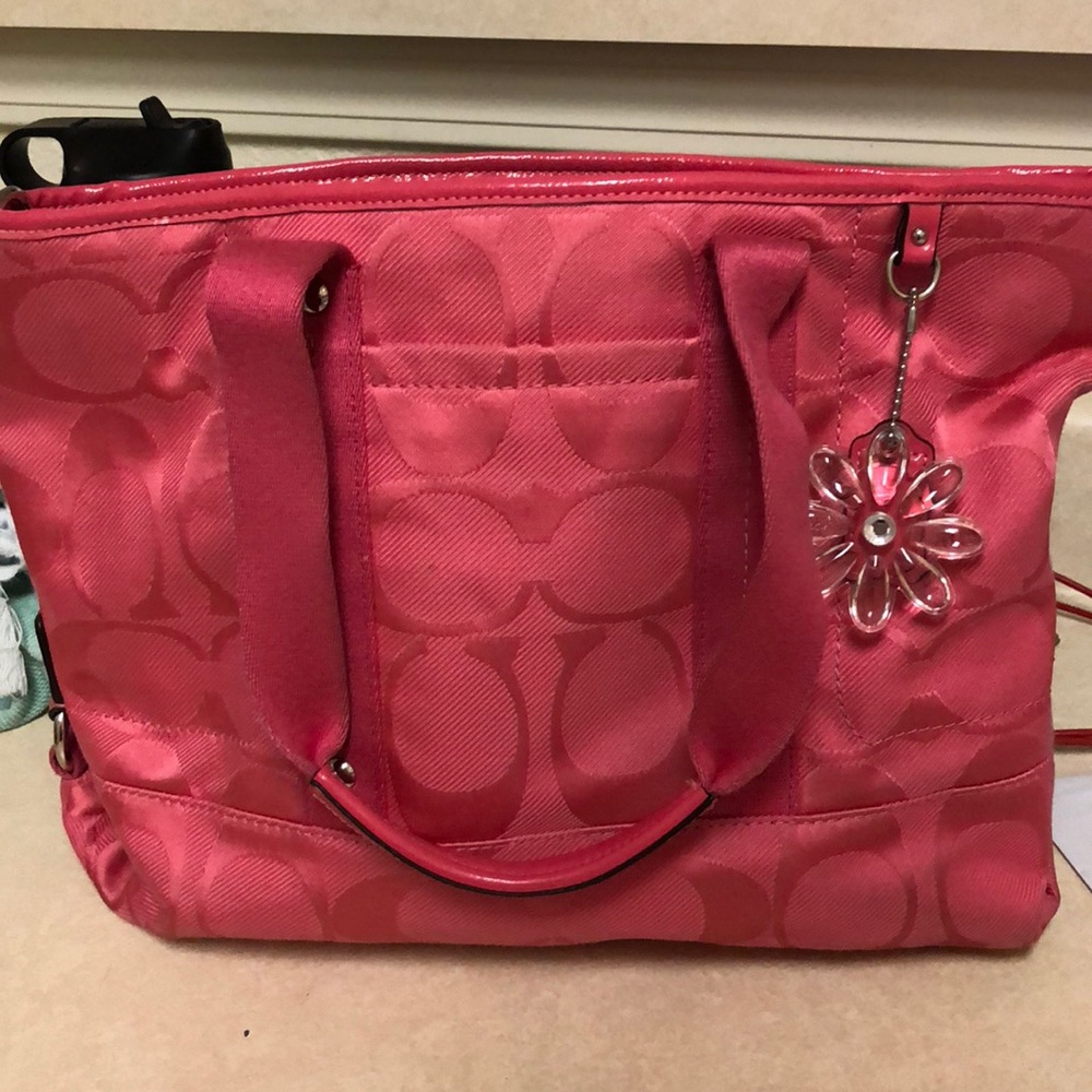 Classic coach purse